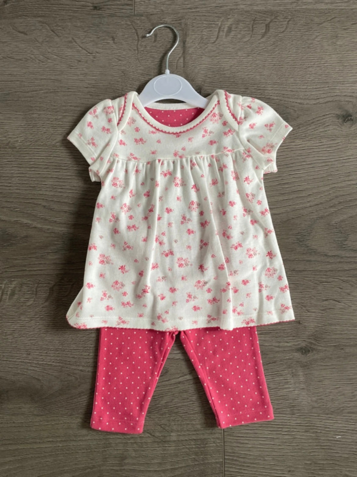 2 Piece Set, Pink Leggings and Cream Top with Pink Flowers (0-3mths)