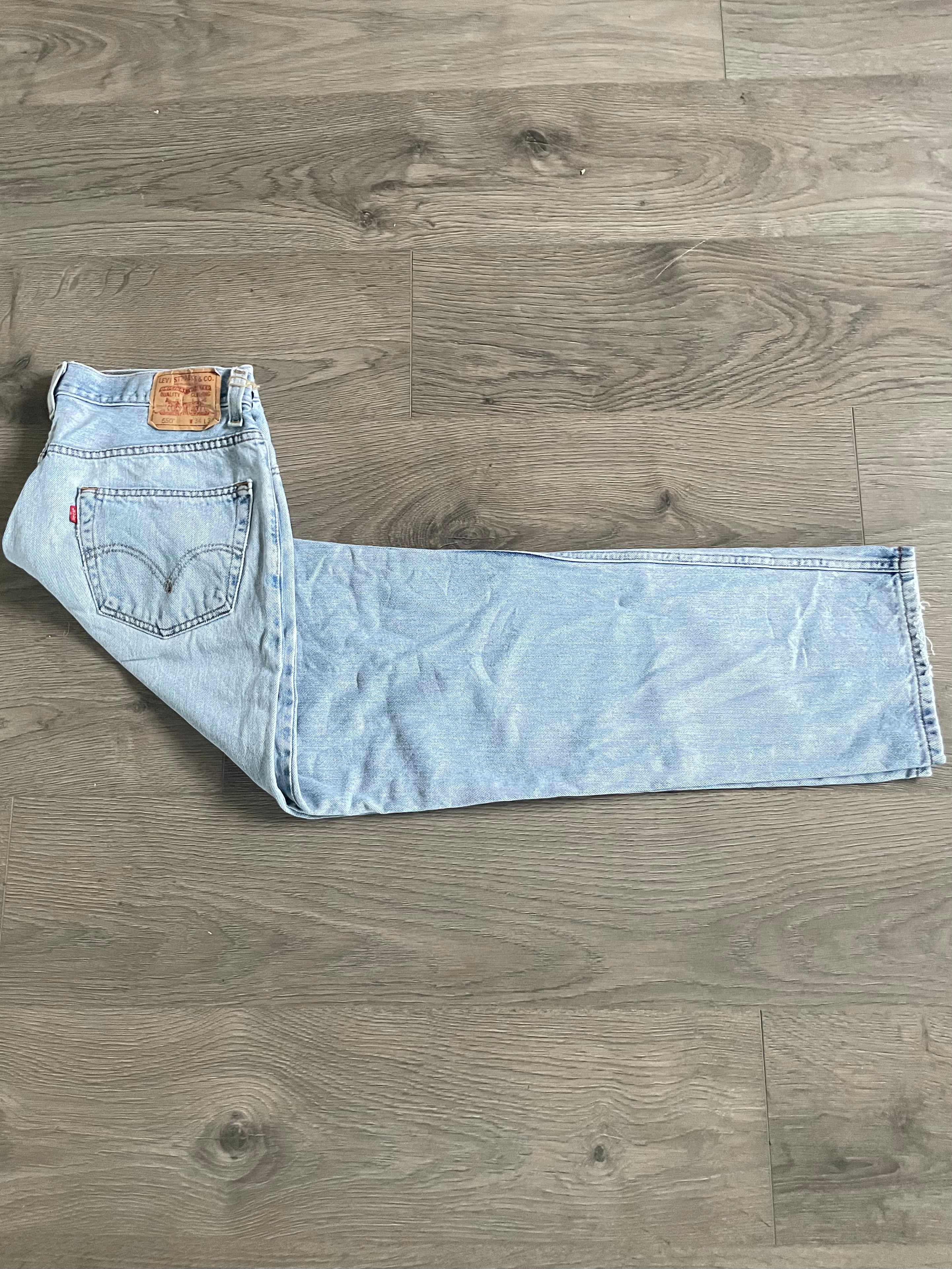 Vintage Levi's 550, Light Blue, Label - W34, L34, Actual size - W34, L33