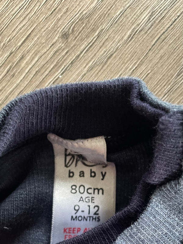 Navy long sleeved top (9-12months)