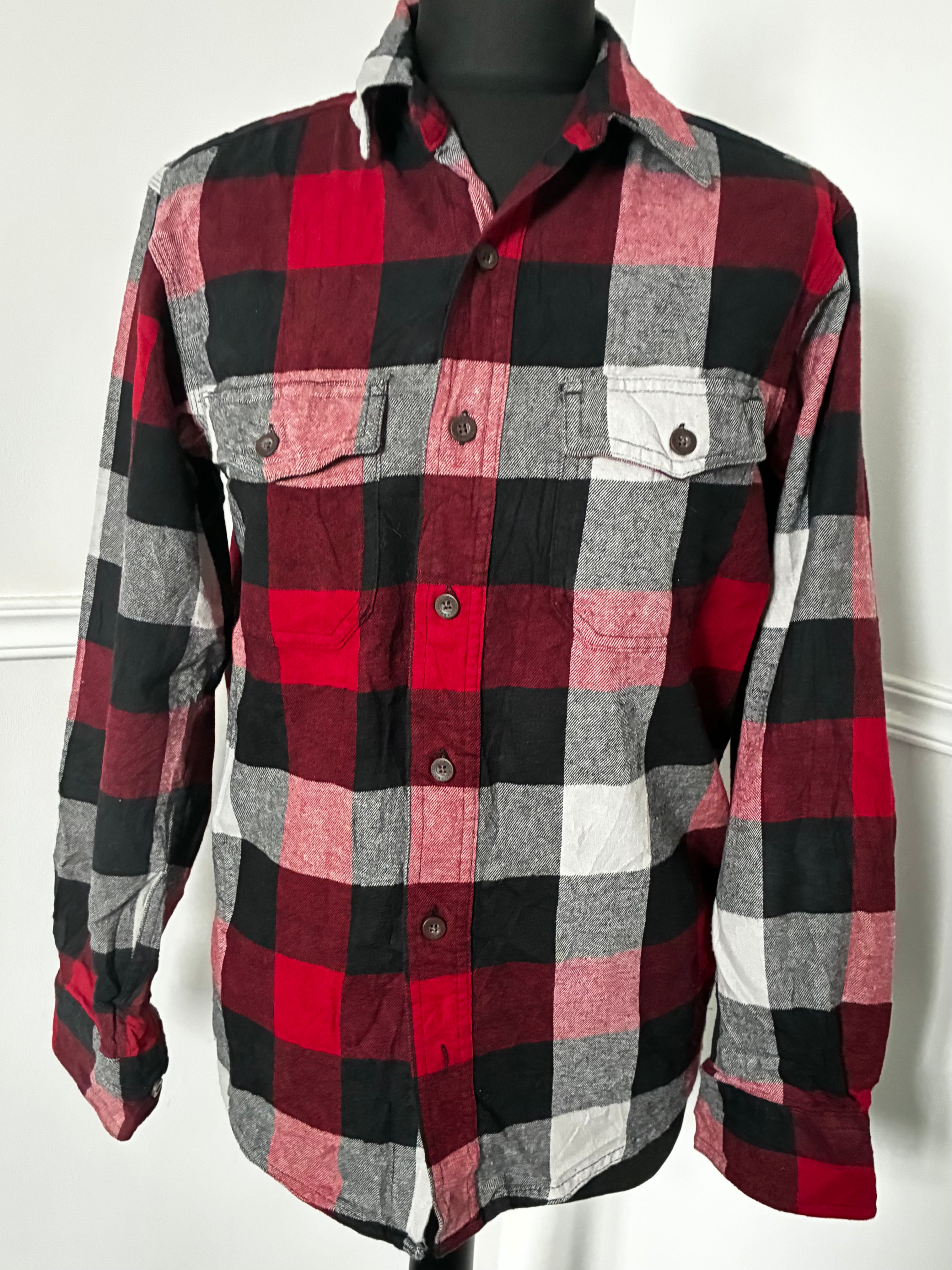 Thin Red/Black Checked Flannel, 38" chest