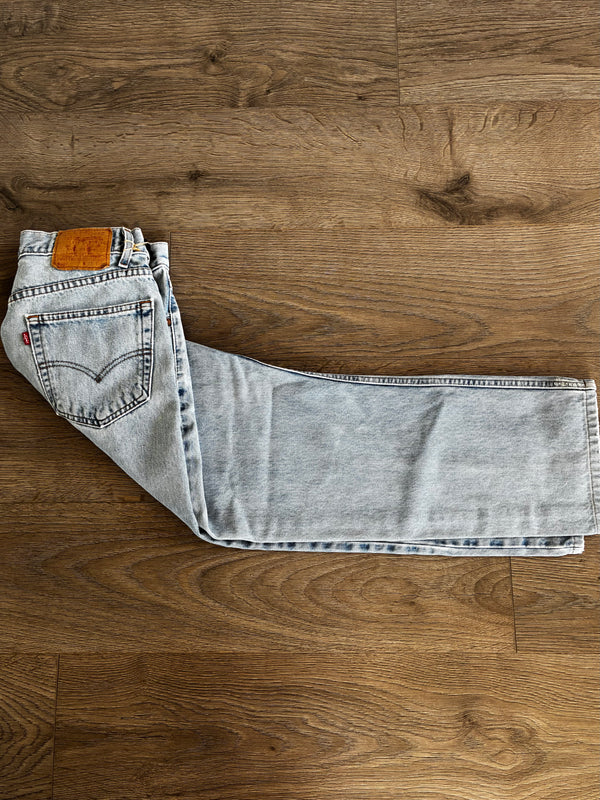 Vintage Levi's 505, Light Blue, Label - W33, L30, Actual Size - W33, L27