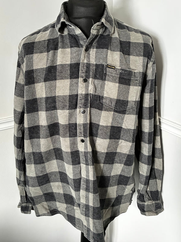 Thick Volcom Grey Checked Flannel, 48" chest
