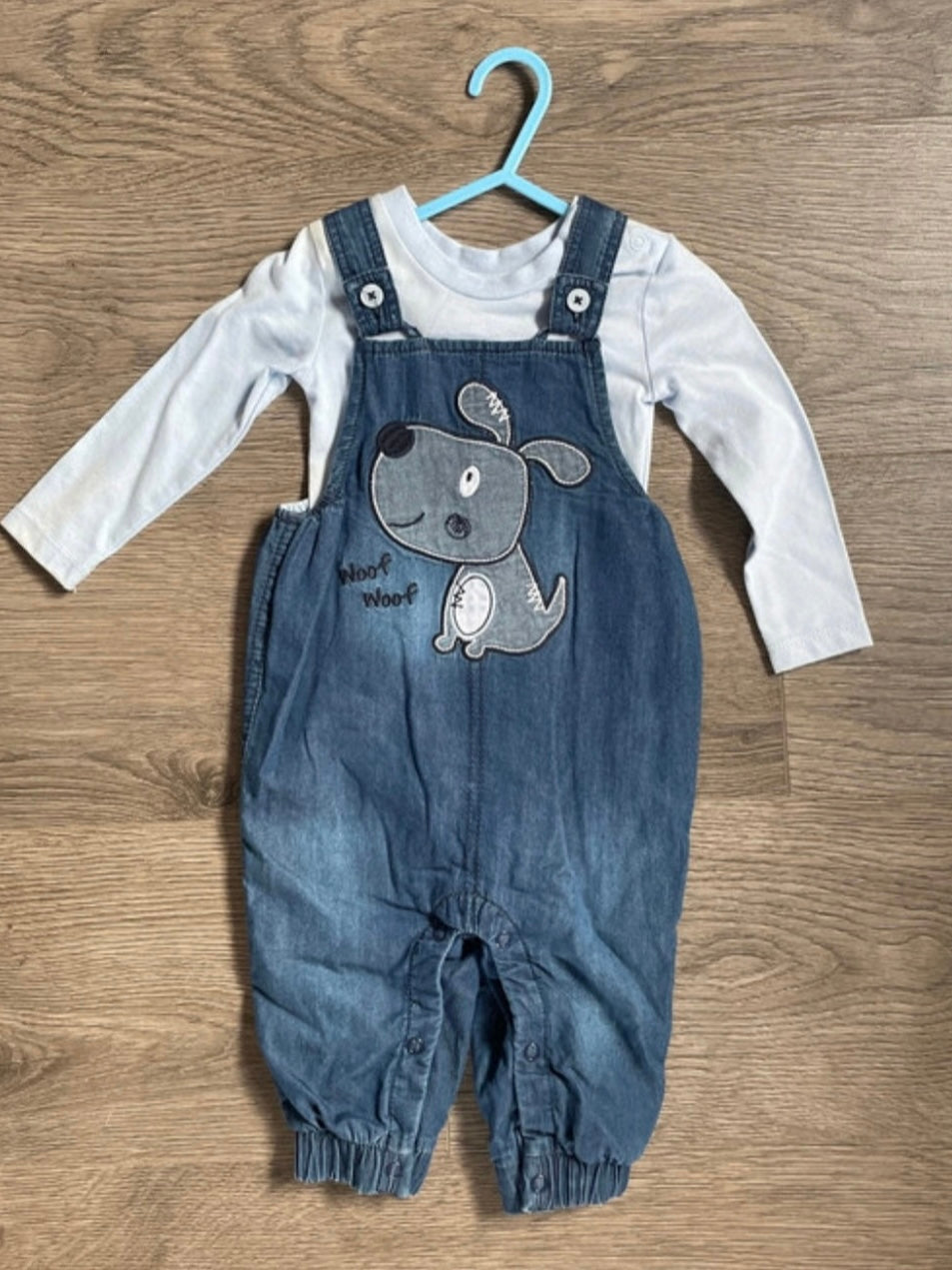 2 piece denim dog dungarees (6-9 mths)