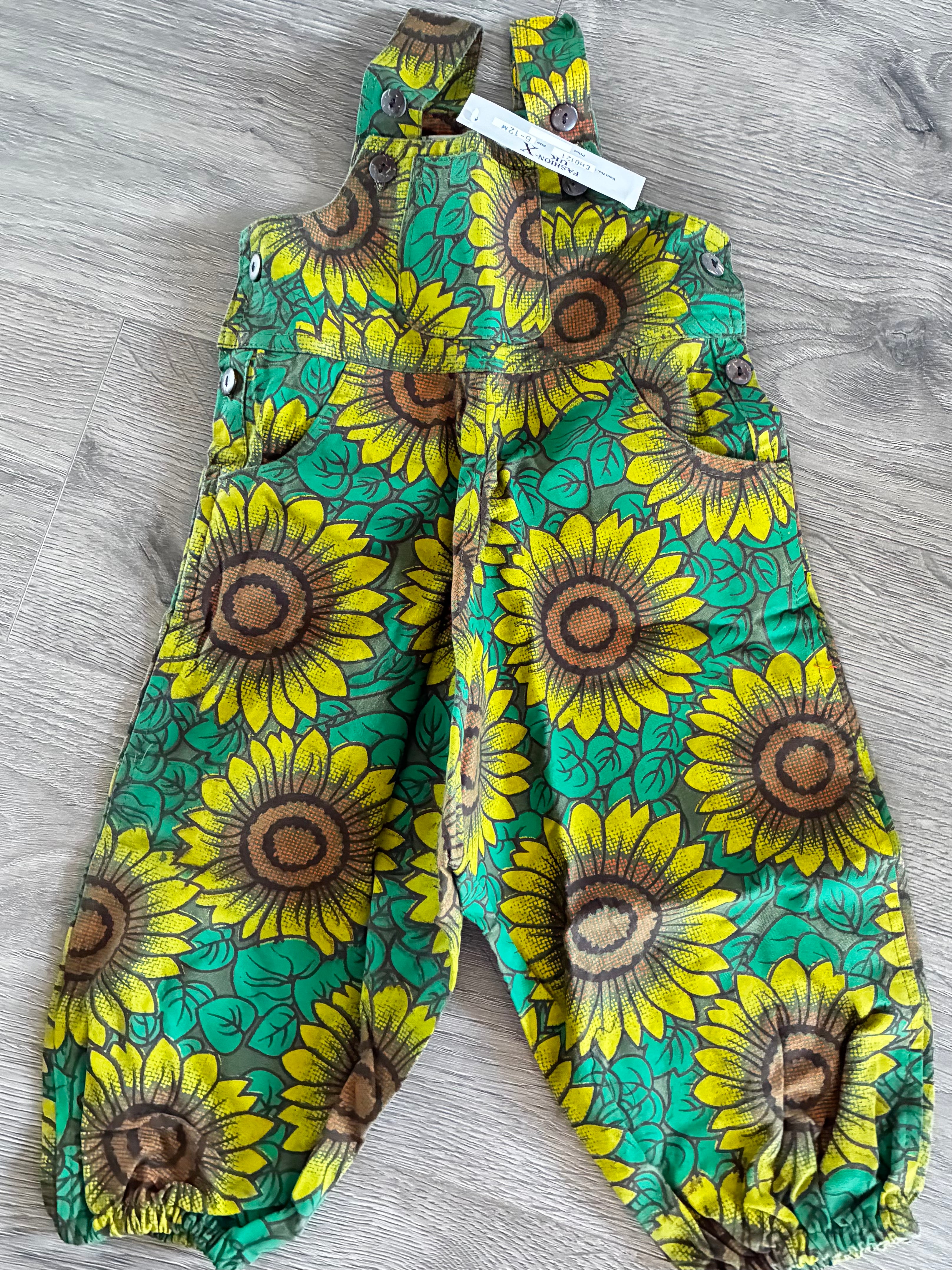 Sunflower Dungarees, (age 4-5)