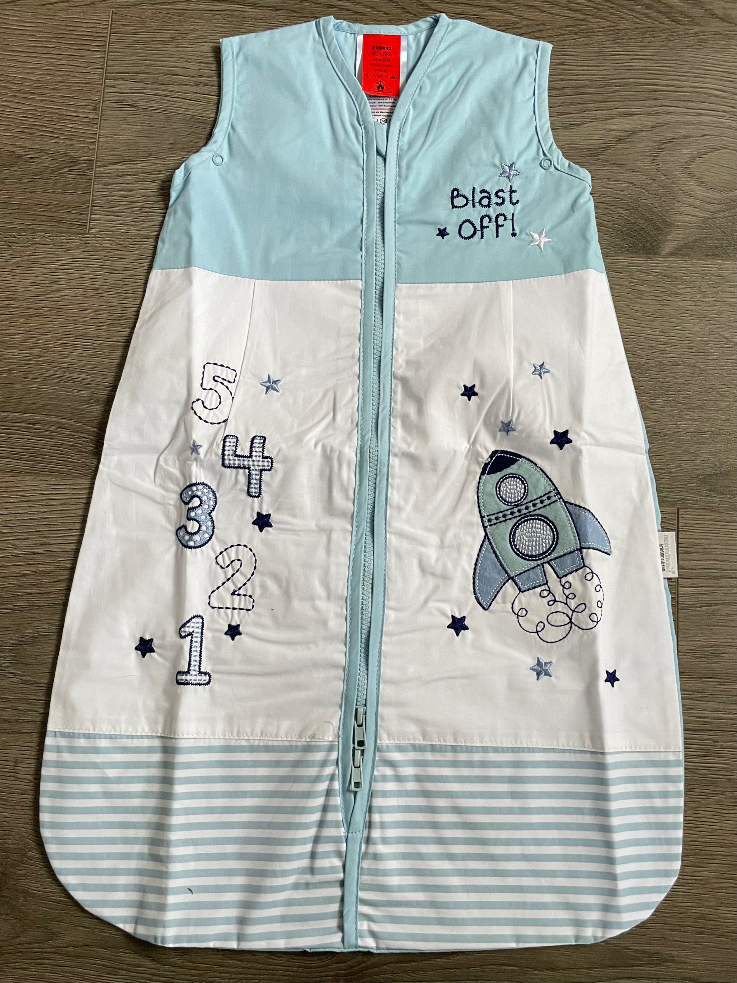 Baby sleeping bag (0-6 mths)