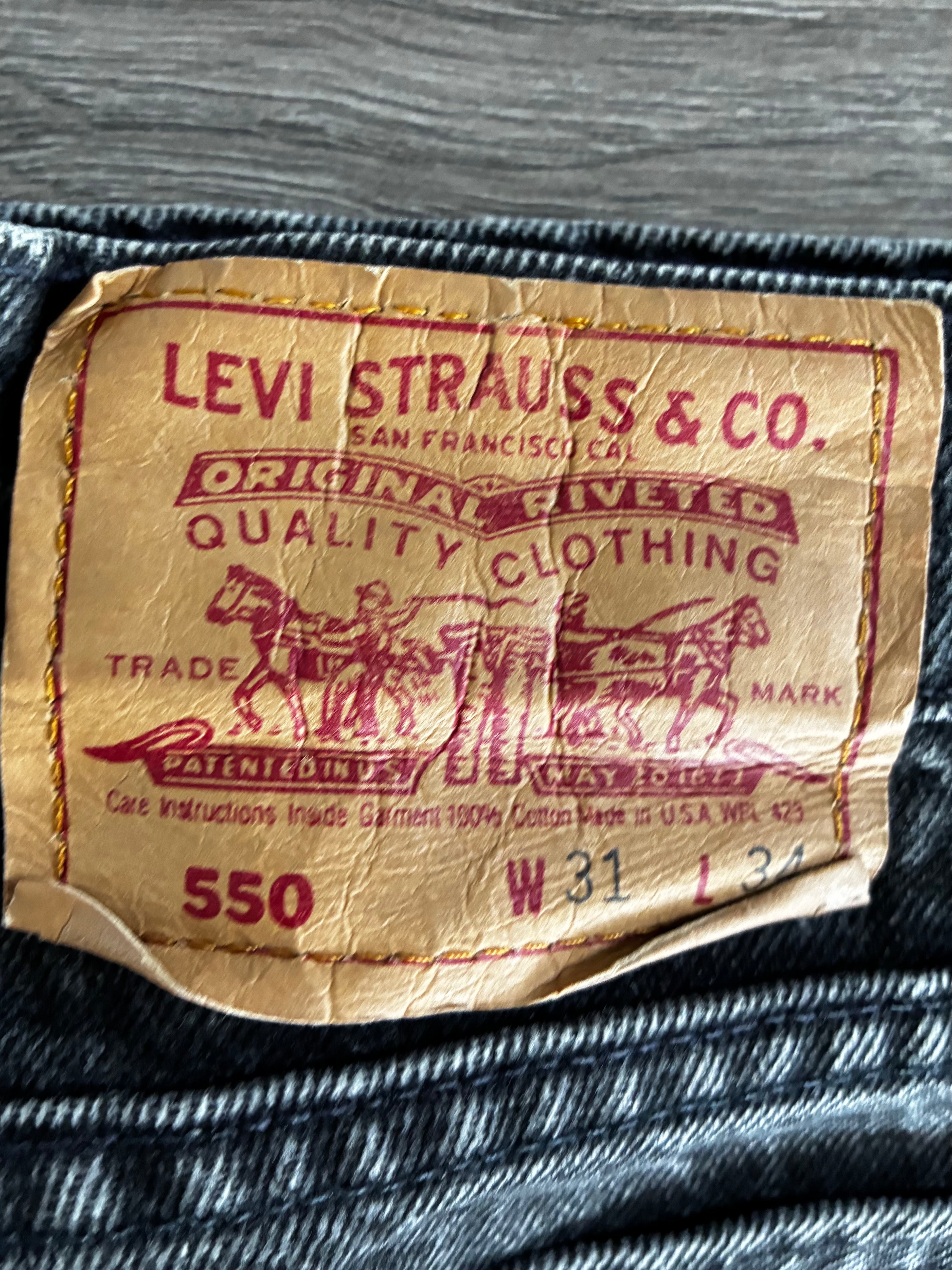 Vintage Levi's 550, Black, Label - W31, L34 Actual Size - W31, L33