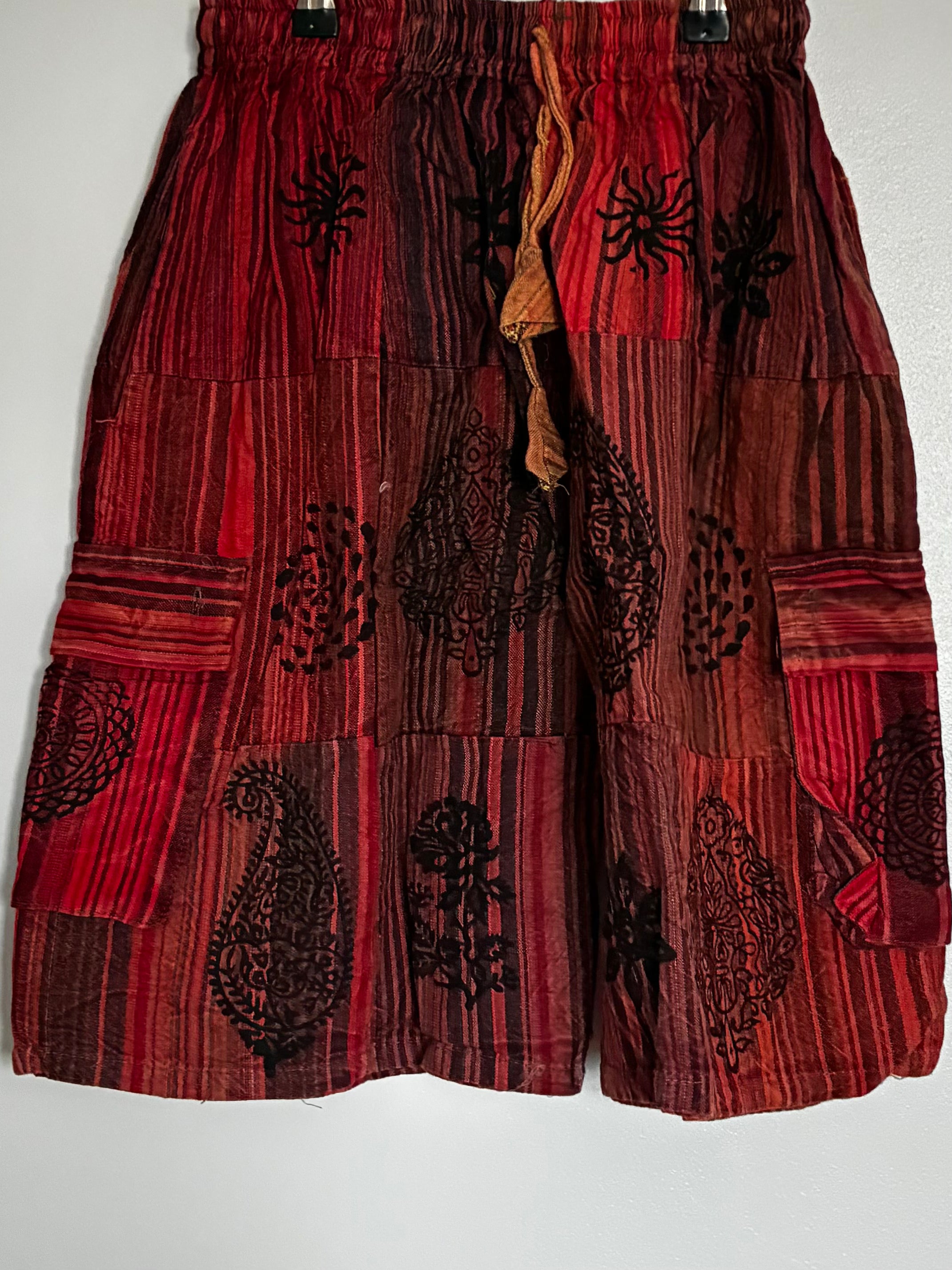 Red Seersucker Shorts, M