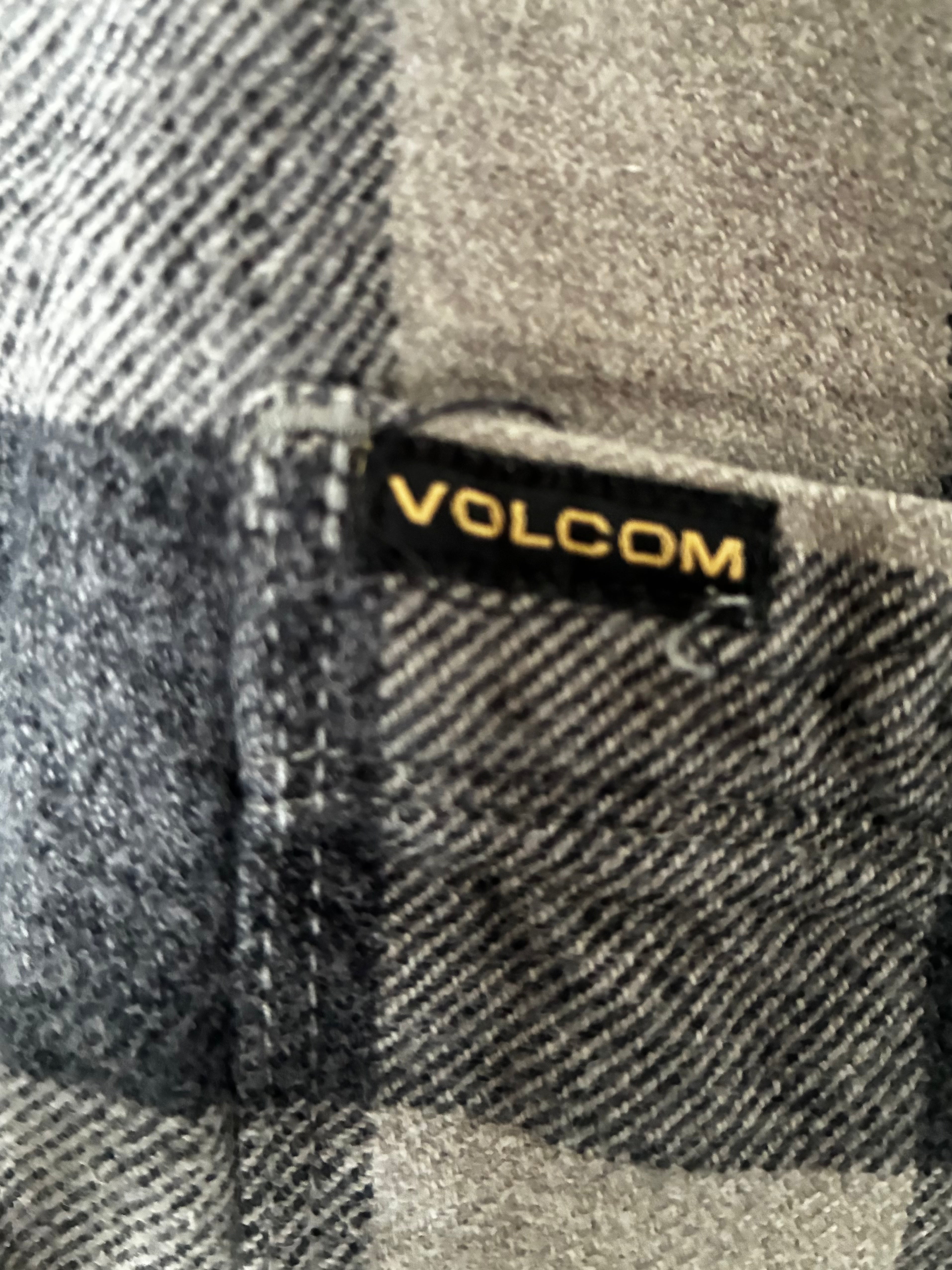 Thick Volcom Grey Checked Flannel, XL