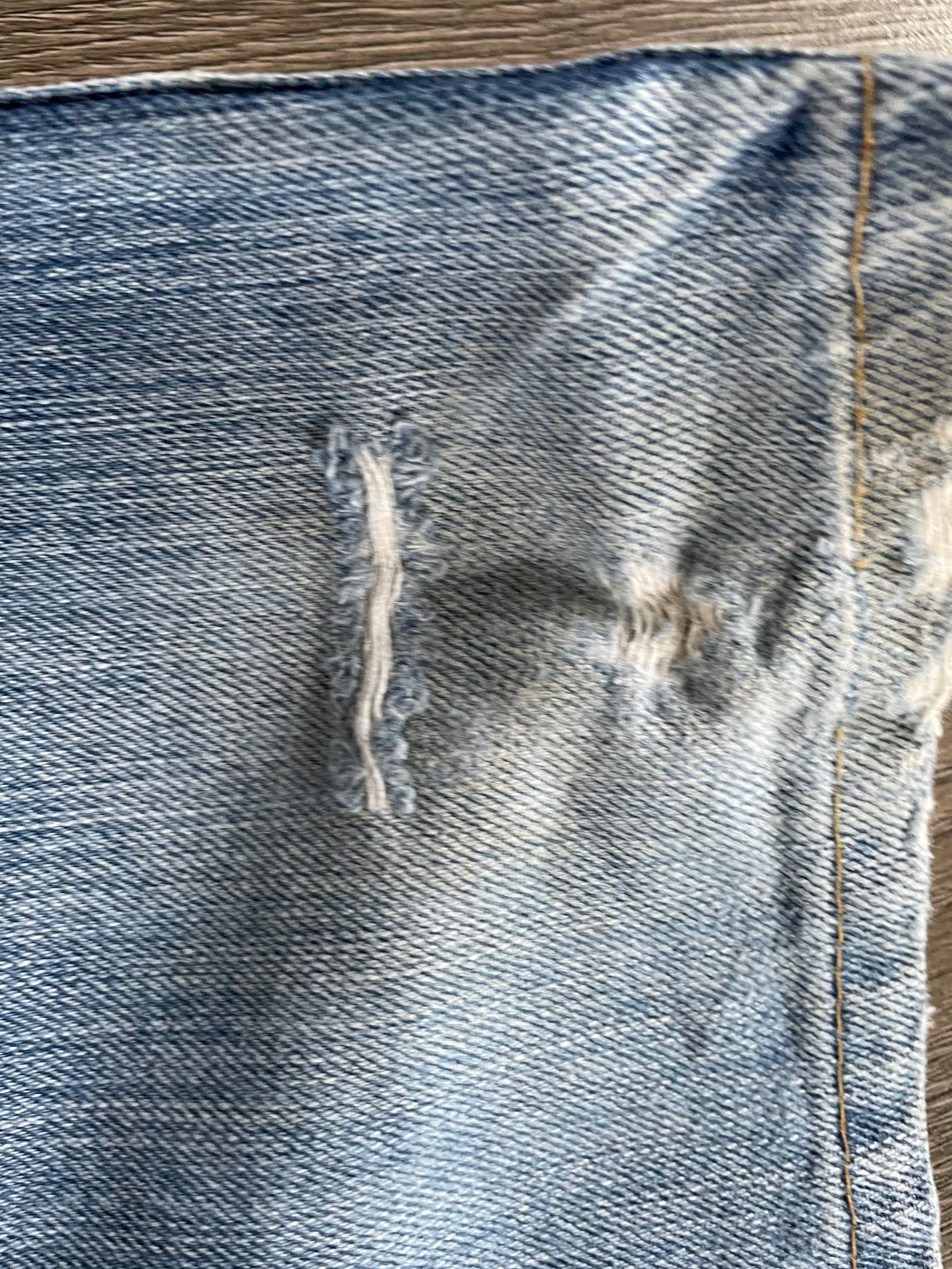 Vintage Levi's 569, Light Blue, W36, L32