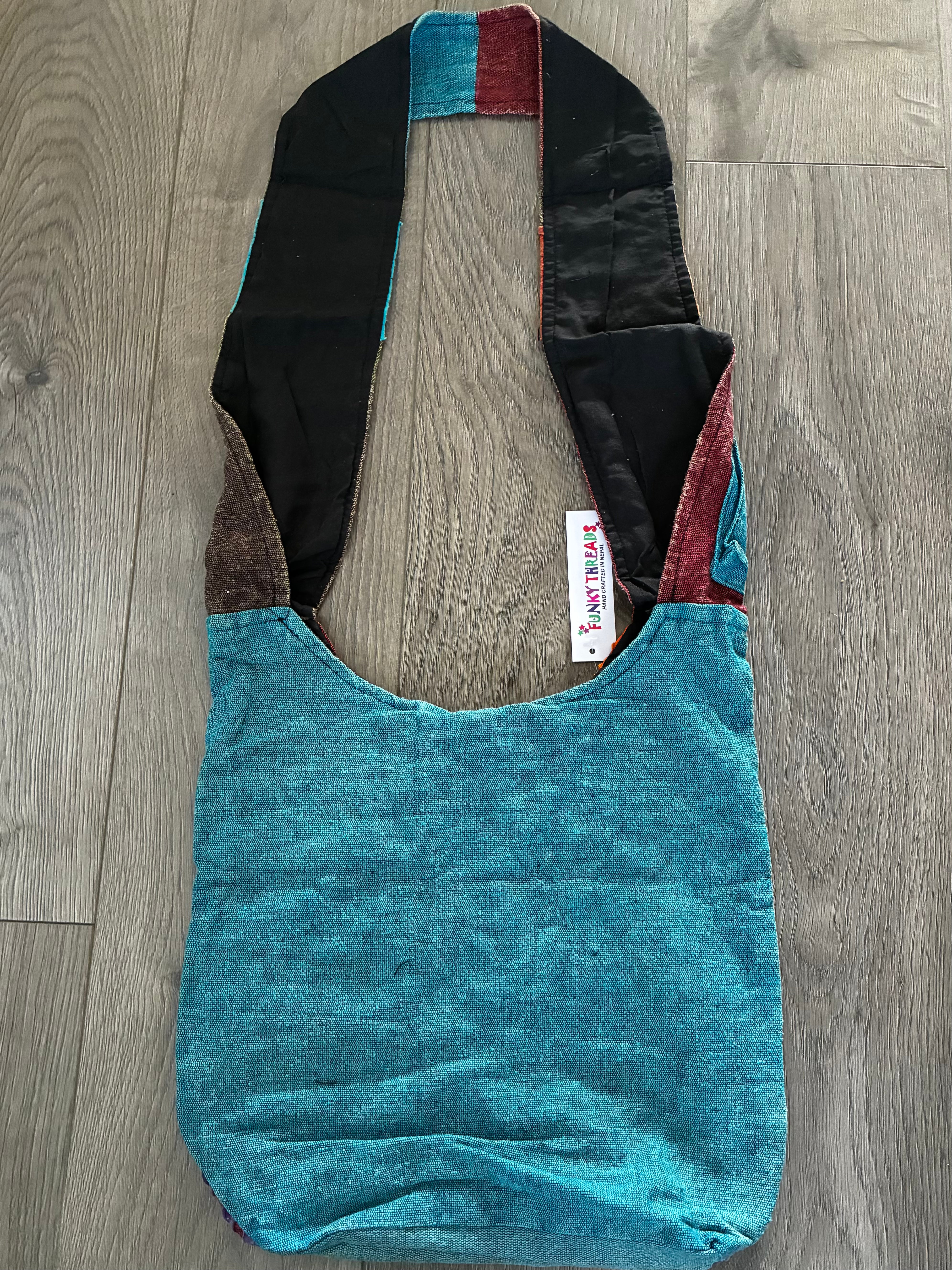 Robin Pocket Shoulder Bag
