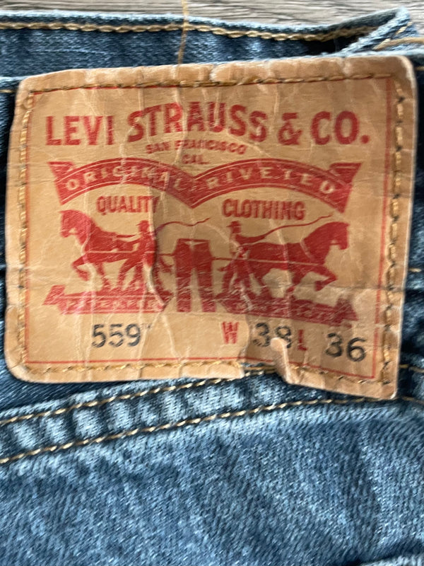 Vintage Levi's 559, Blue Label - W38, L36, Actual Size - W41, L35