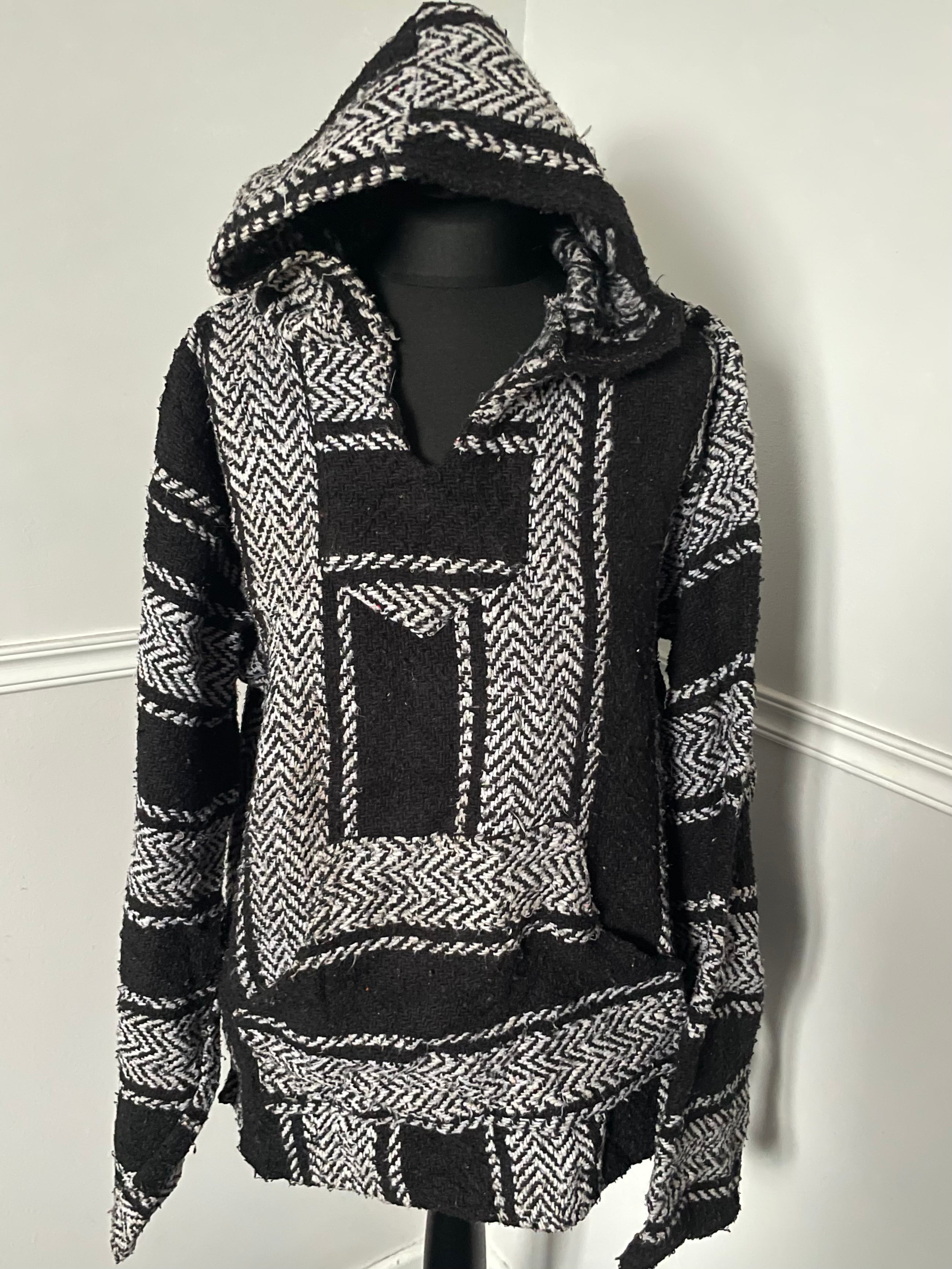Black/White Baja Hoodie, L