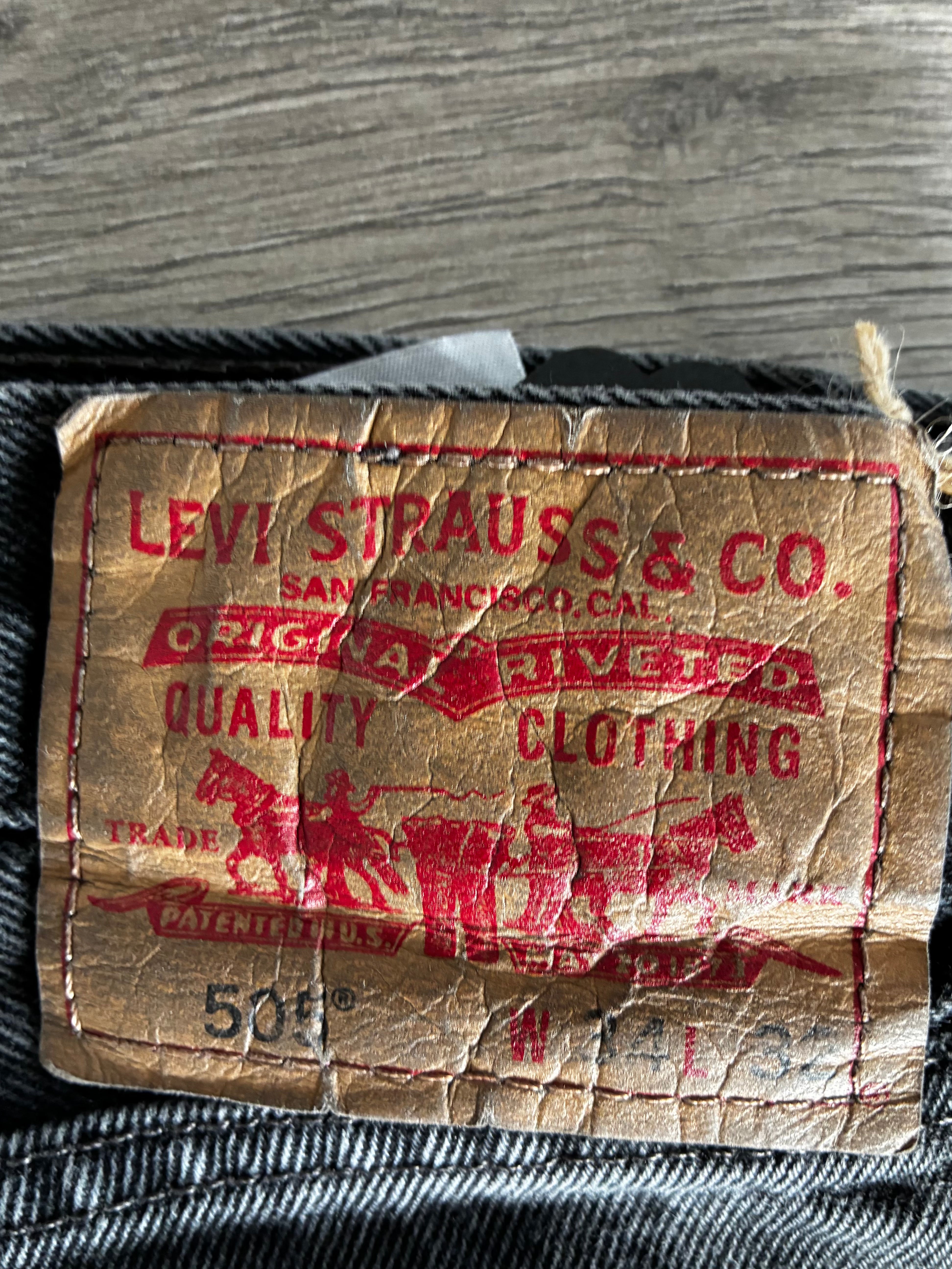Vintage Levi's 505, Black, Label - W34, L32, Actual Size - W36, L33