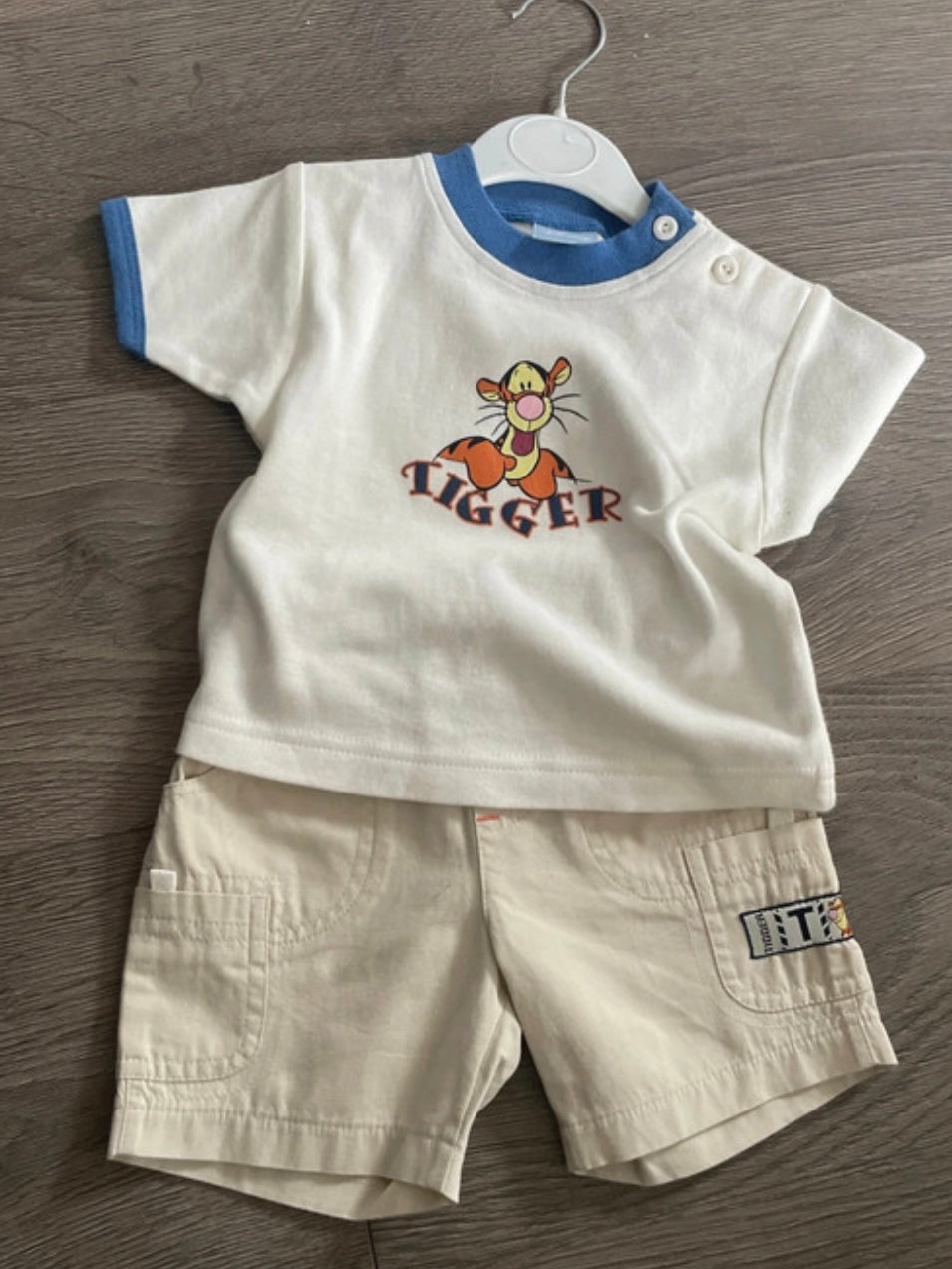 Tigger T Shirt and Shorts (3-6 mths)