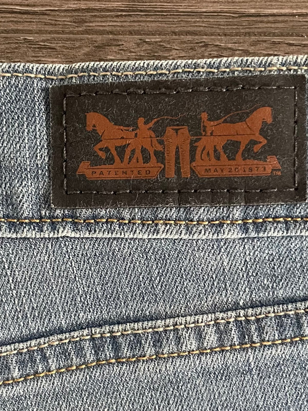 Vintage Levi's 515 Bootcut, Light Blue, W32, L30.5