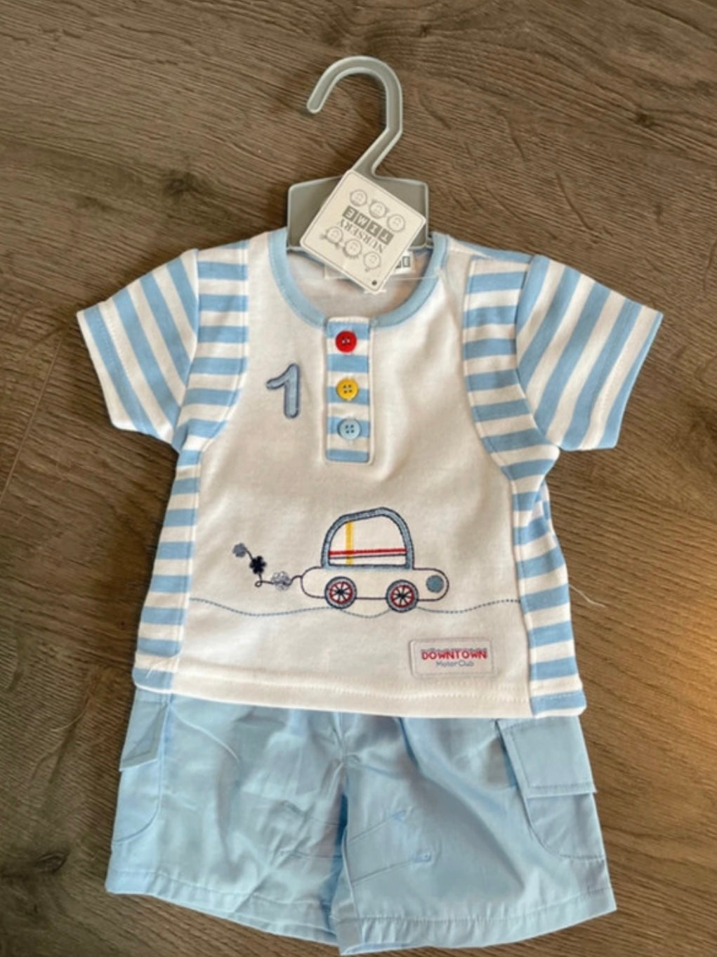 T shirt and shorts set (0-3 mths)