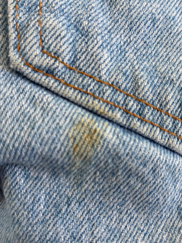 Vintage Levi's 550, Light Blue, Label - W34, L32 Actual Size - W32, L32