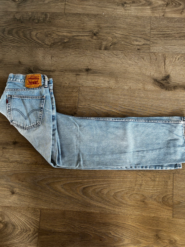 Vintage Levi's 505, Light Blue, Label - W33, L32, Actual Size - W34, L31