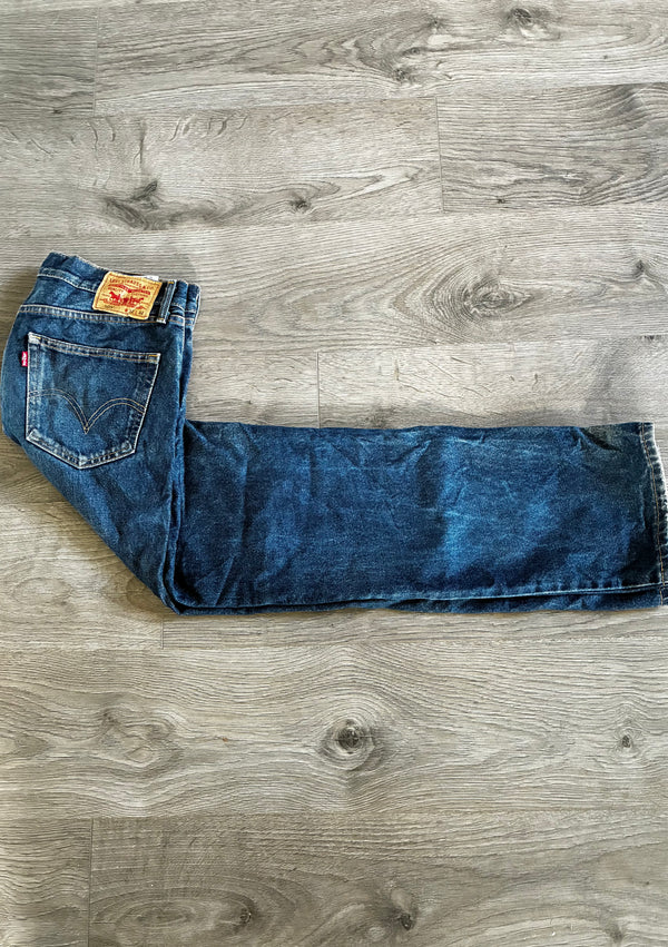 Vintage Levi's 505, Dark Blue, W35, L33