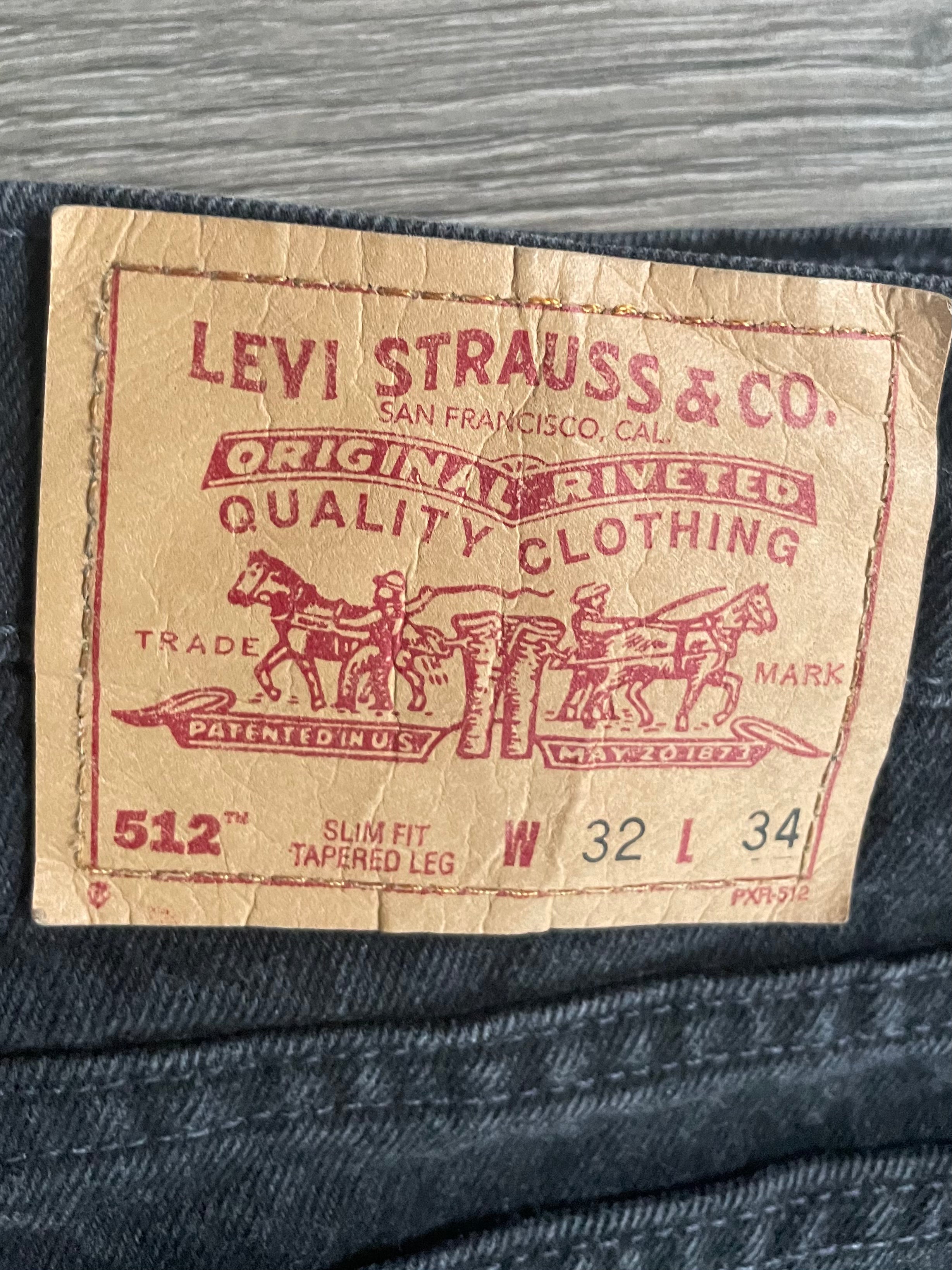 Vintage Levi's 512 , Black, Label - W32, L34, Actual Size - W30, L27