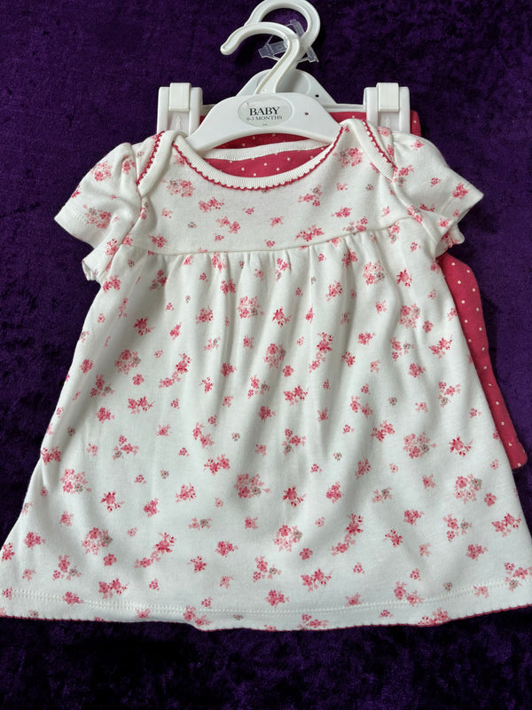 Peach leggings and cream flower top (0-3mths)