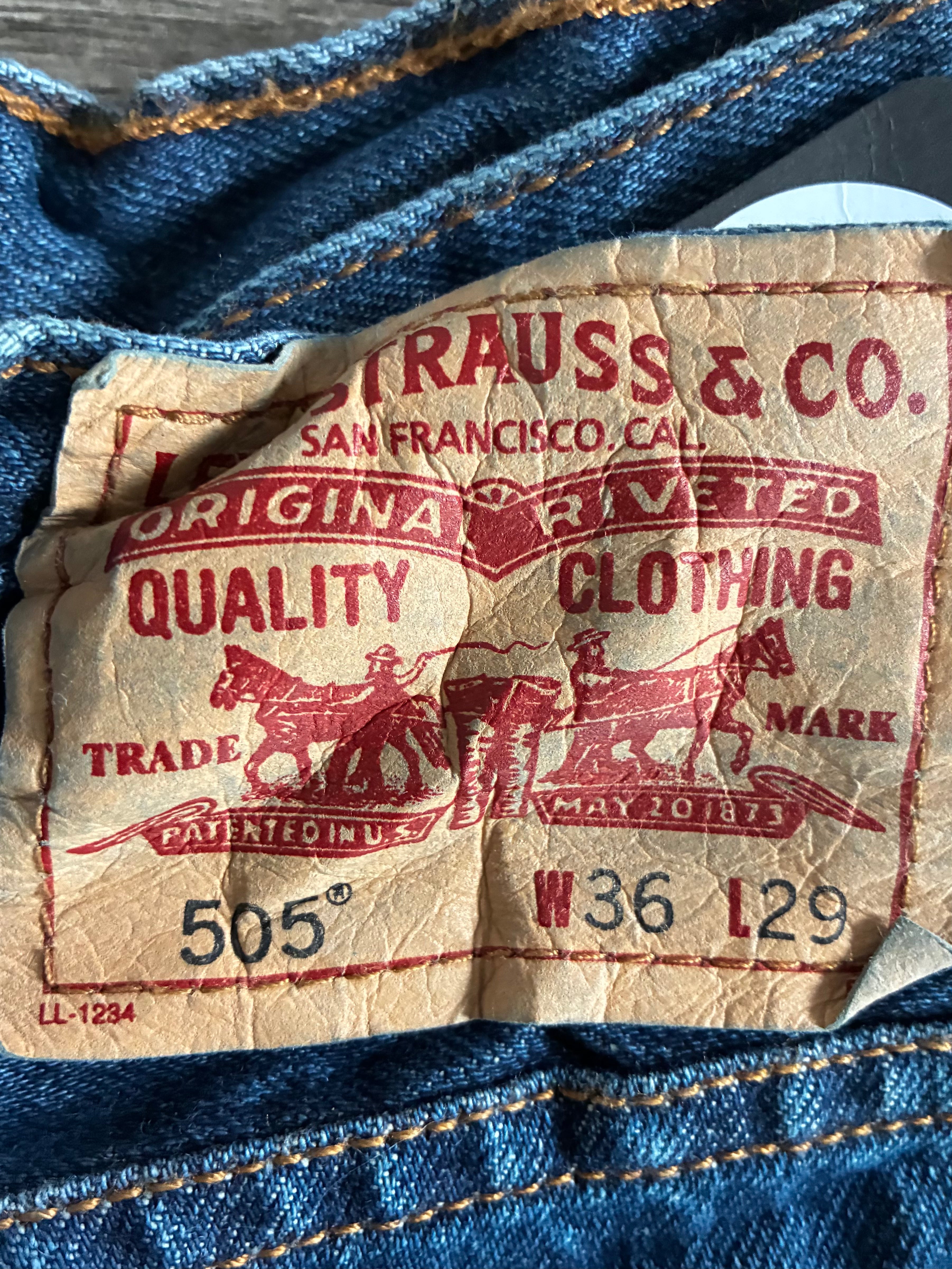 Vintage Levi's 505, Dark Blue, Label - W36, L29, Actual Size - W37, L30