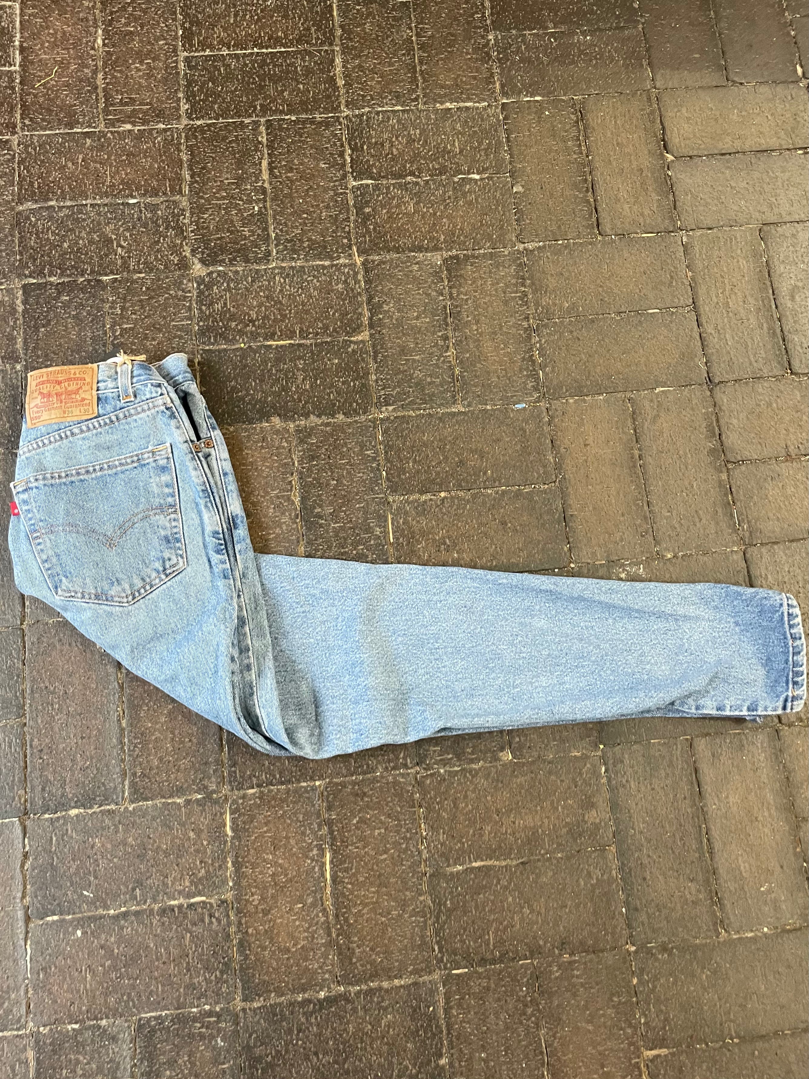 Vintage Levi's 550, Blue, Label - W36, L30 Actual Size - W26, L32