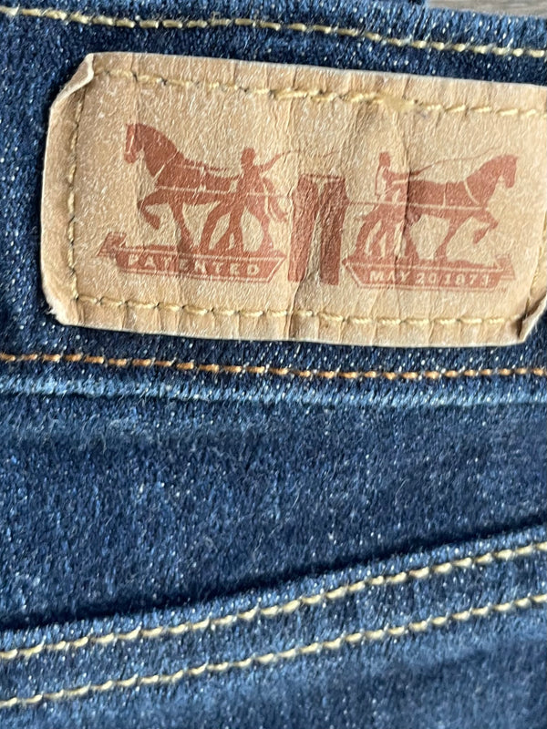 Vintage Levi's 515 Bootcut, Dark Blue, W33 L31