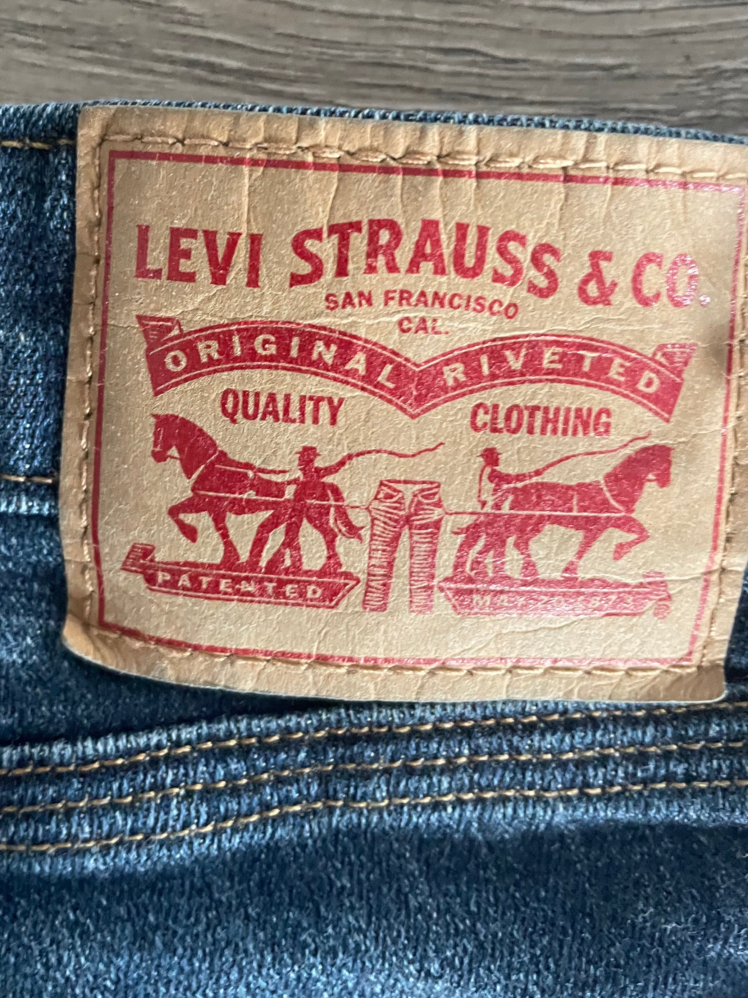 Vintage Levi's 715 Bootcut, Dark Blue, W32, L32