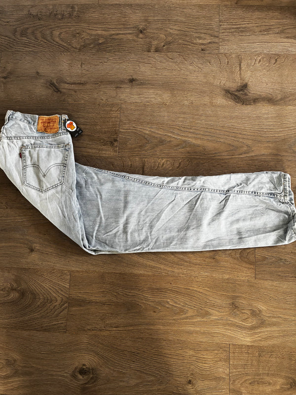 Vintage Levi's 505, Faded, Label - W36, L34, Actual Size - W36, L35