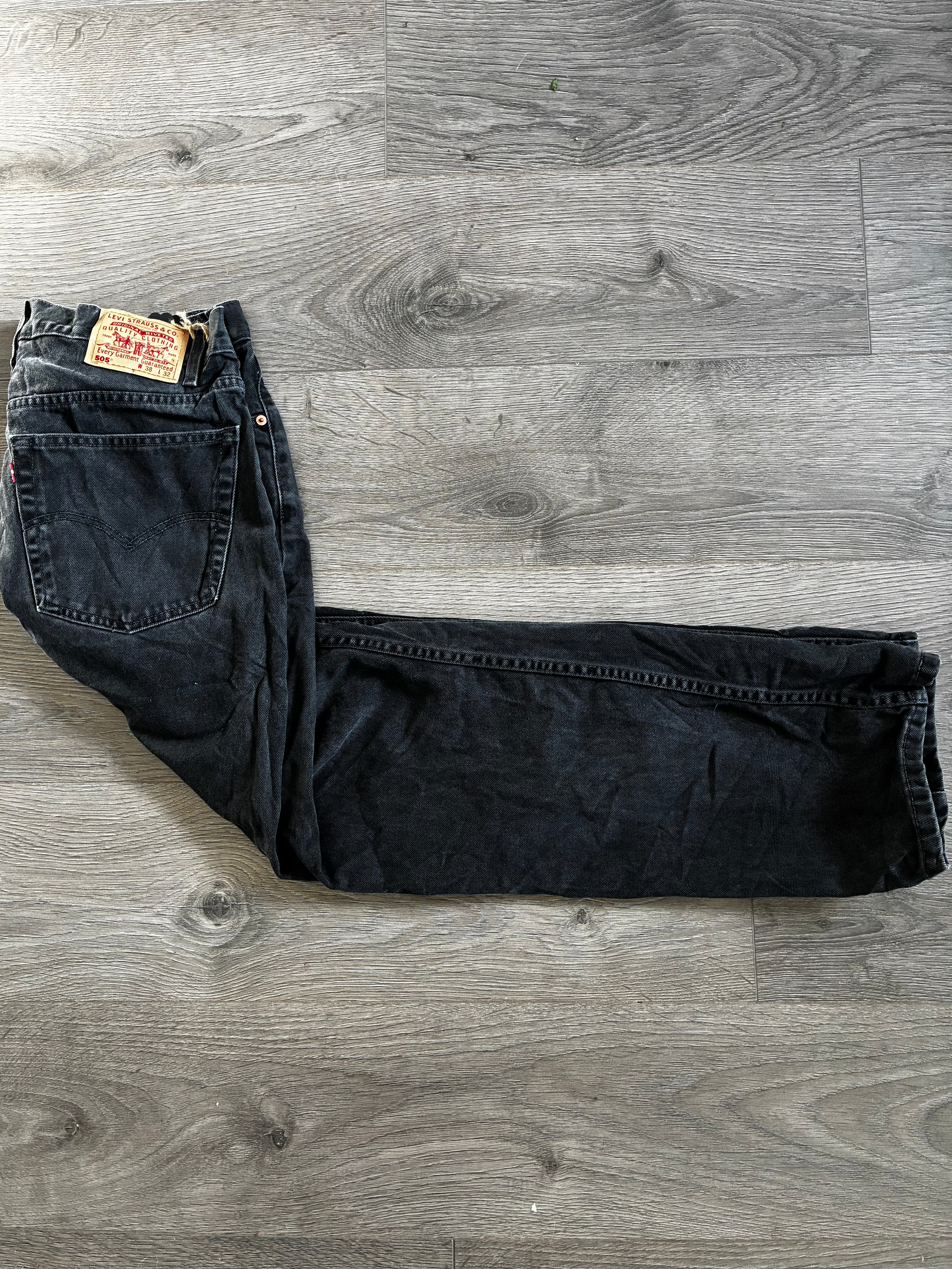 Vintage Levi's 550, Black, W38, L32