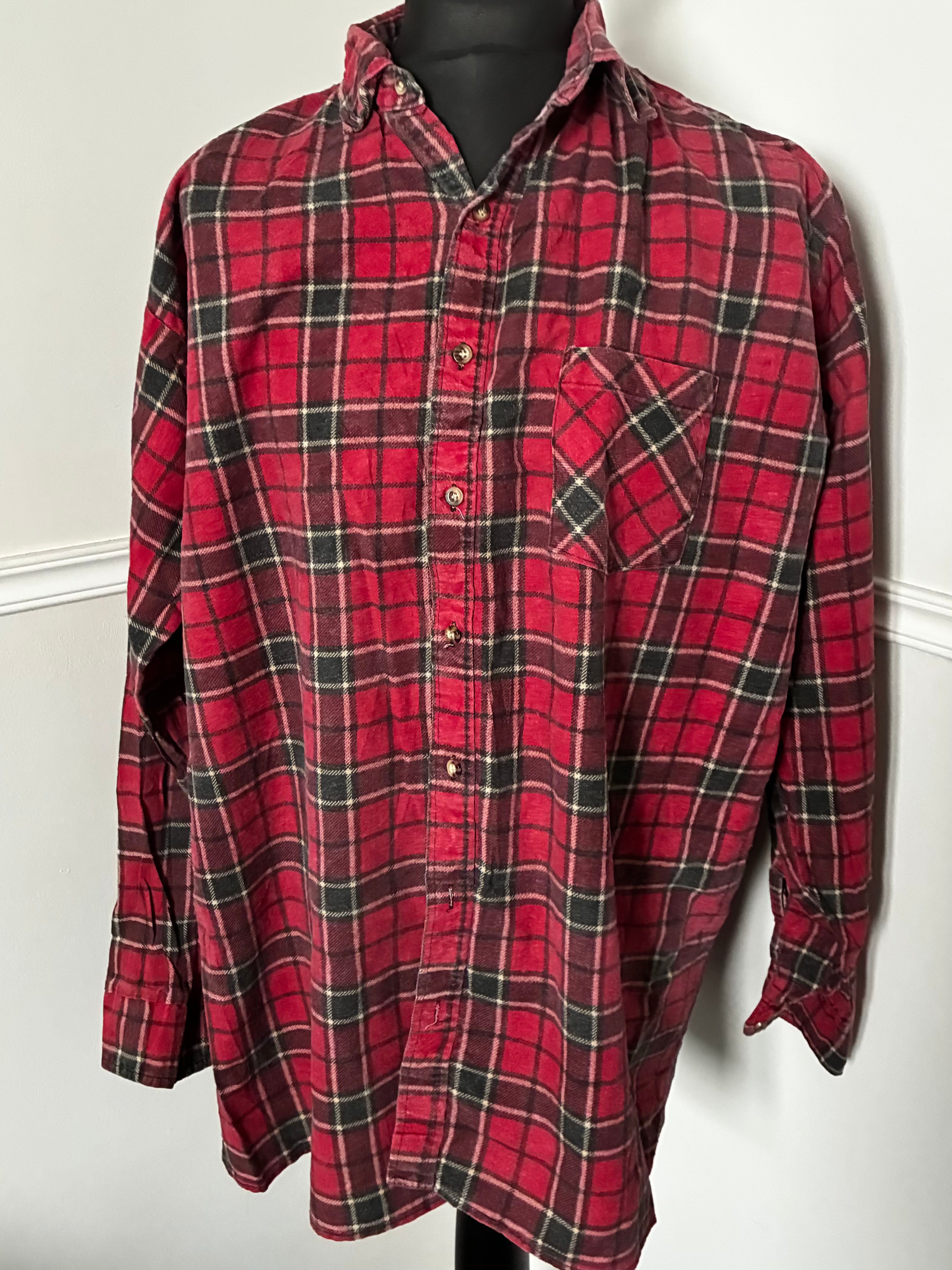 Thin Red/Green Checked Flannel, 52" chest
