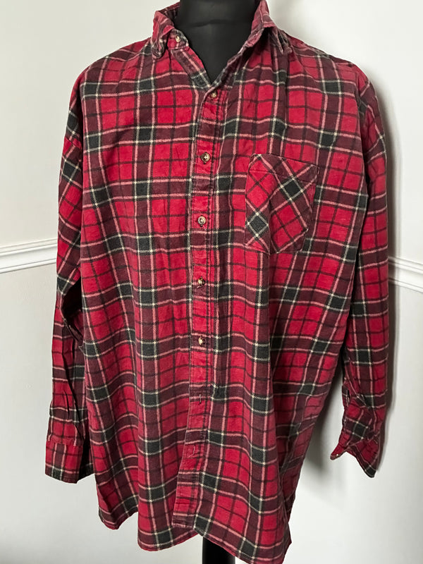 Thin Red/Green Checked Flannel, 52" chest