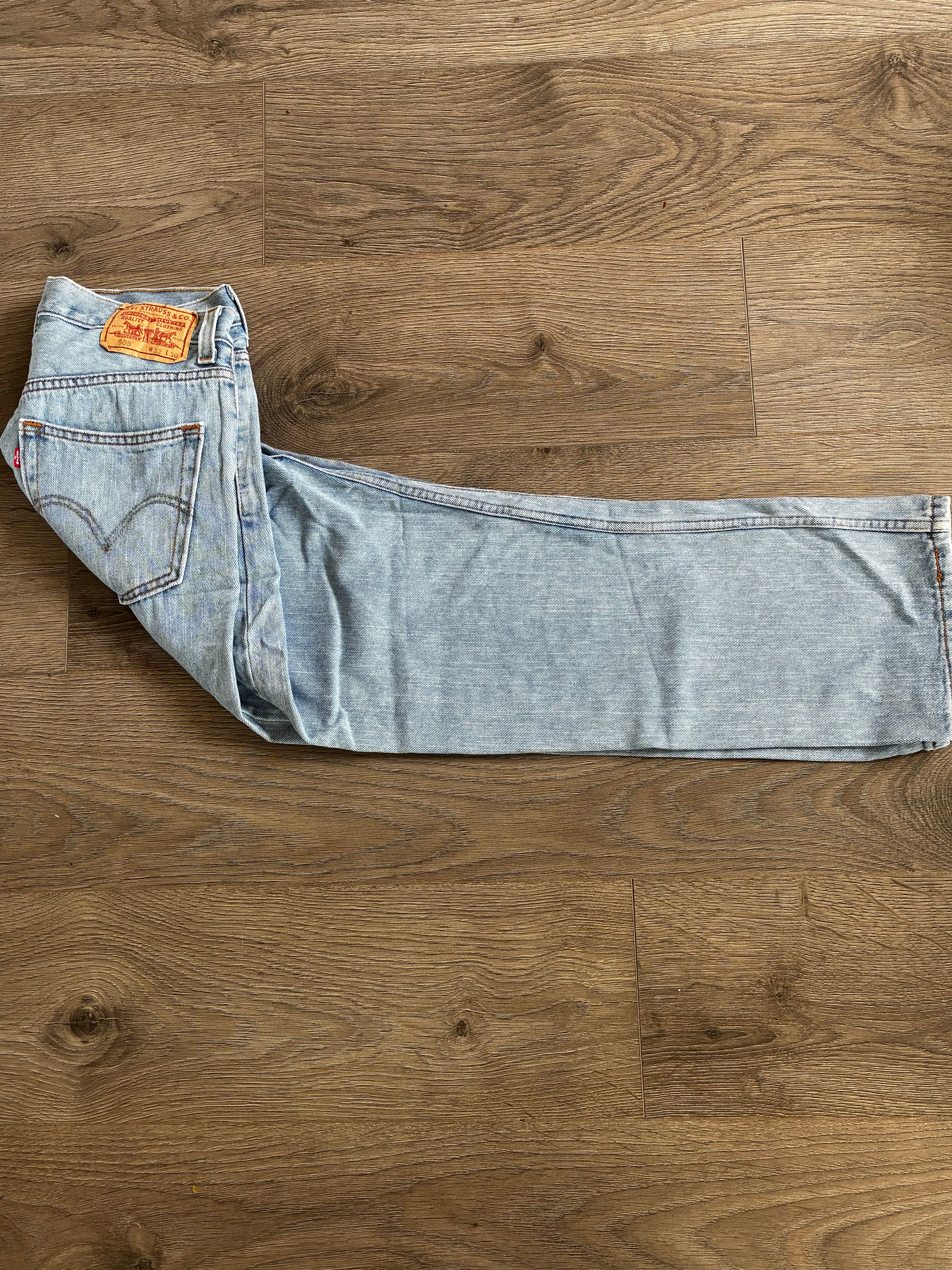 Vintage Levi's 505, Light Blue, W32, L30