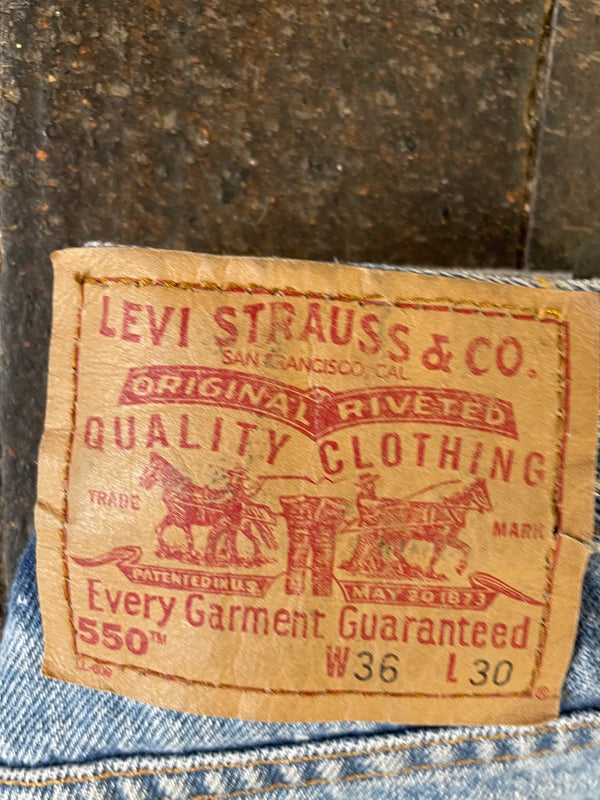 Vintage Levi's 550, Blue, Label - W36, L30 Actual Size - W26, L32