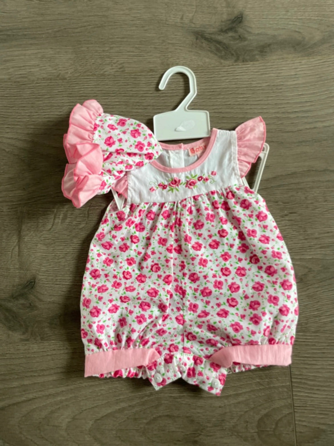 Flower Romper and Hat (0-3 mths)