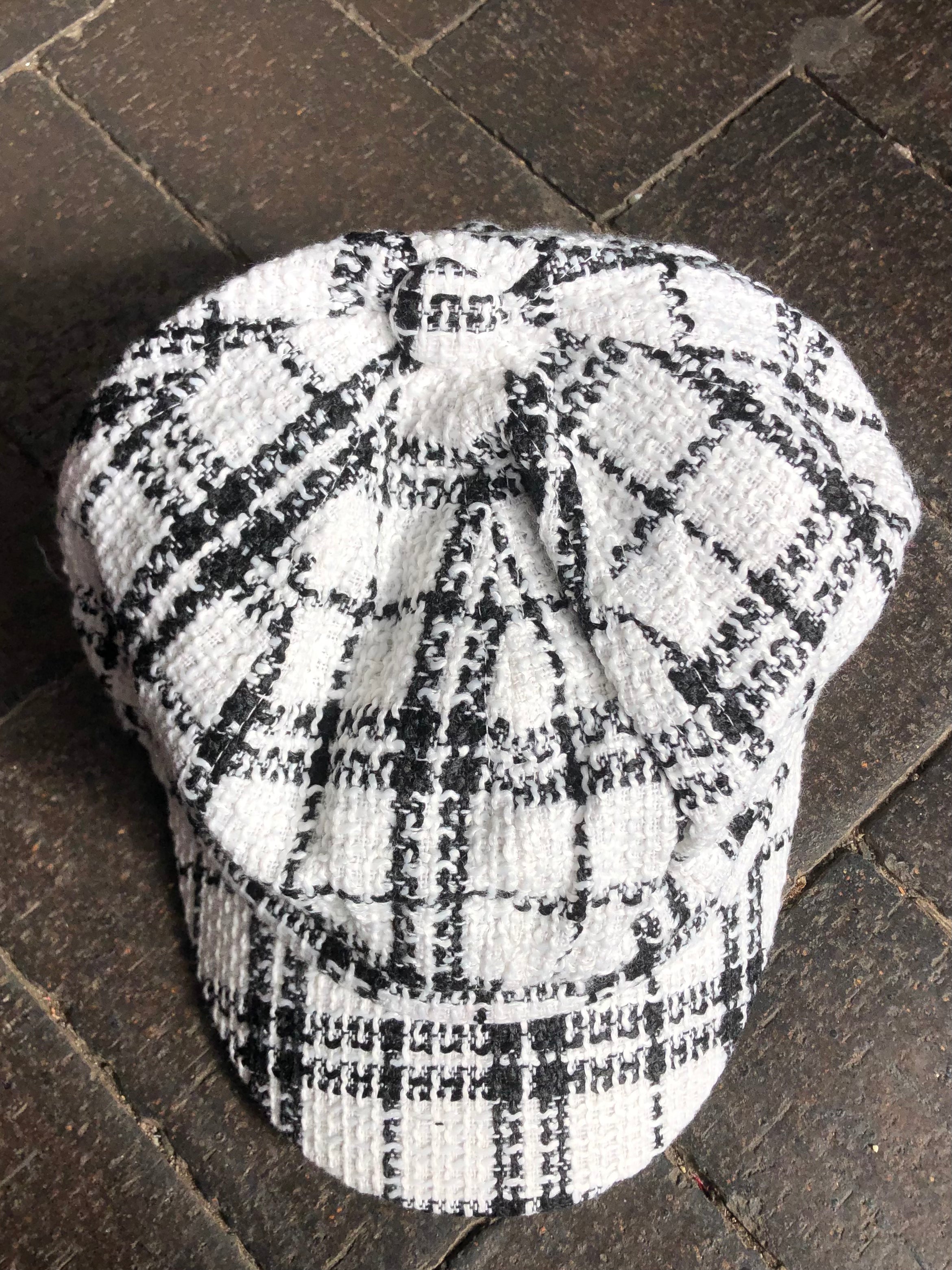 White and Black Check Cap,