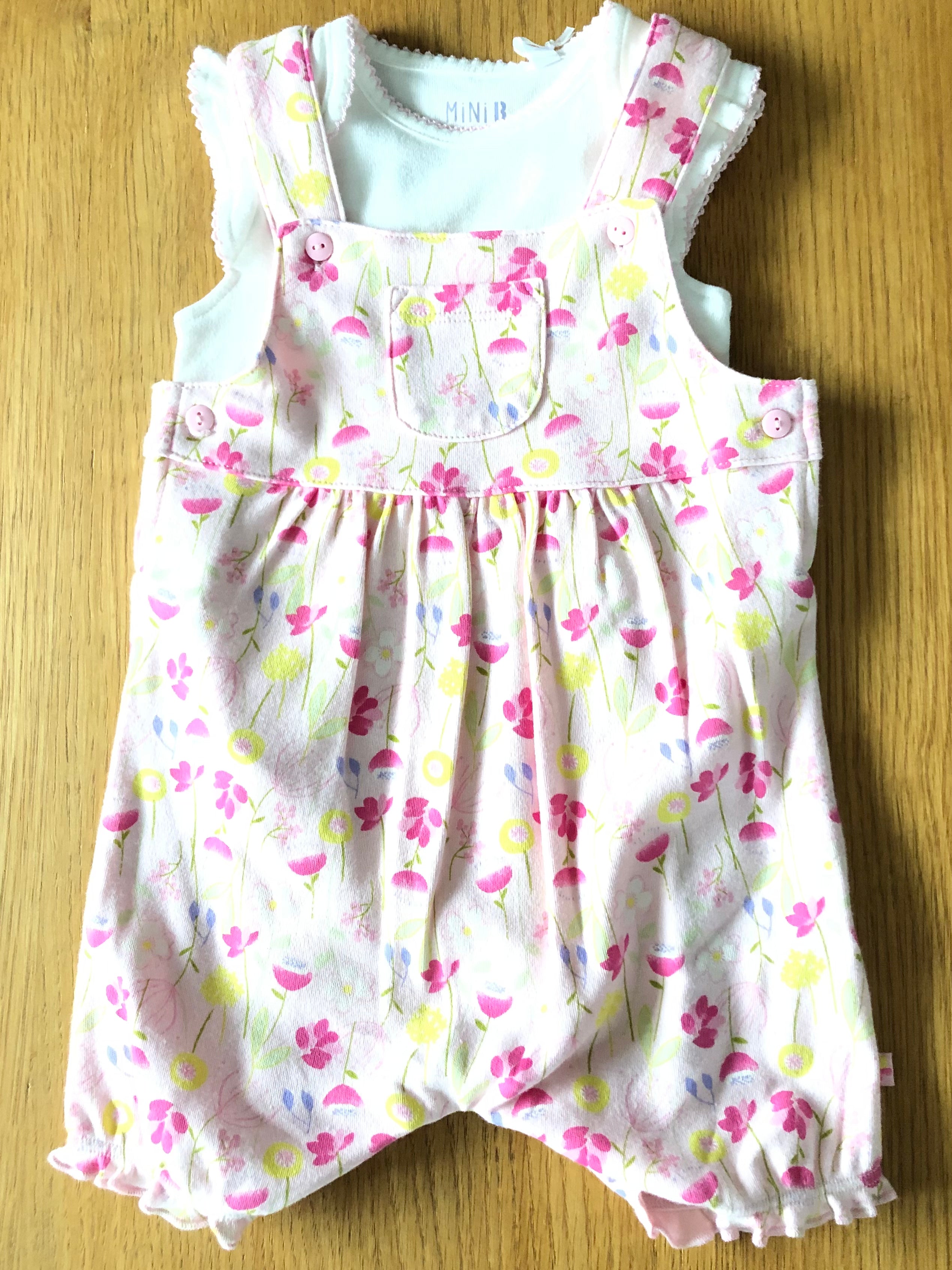 2 Piece Set, Pink Dungarees with Flowers and T-shirt (3-6mths)